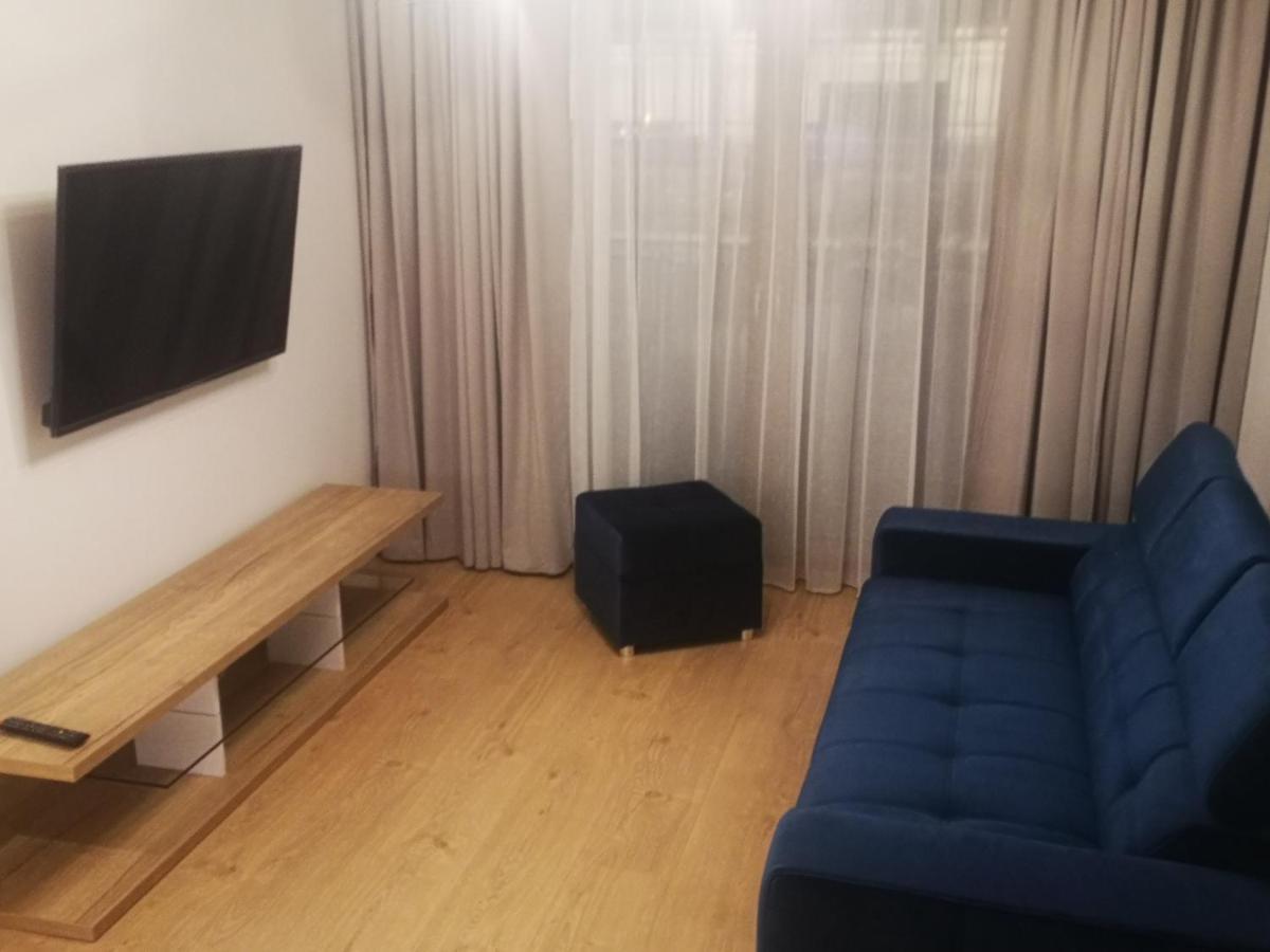 Apartament Przy Galerii Radom Exteriör bild